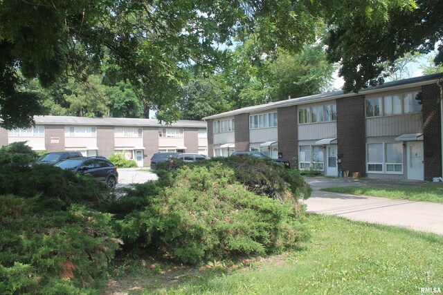 604 S Oakland Ave Unit 10, Carbondale, IL 62901 - photo 4