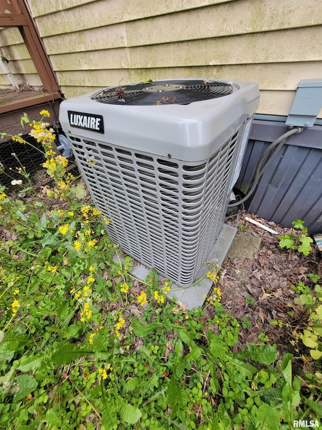1060 W 5th St, Flora, IL 62839 - exterior view of a central AC unit