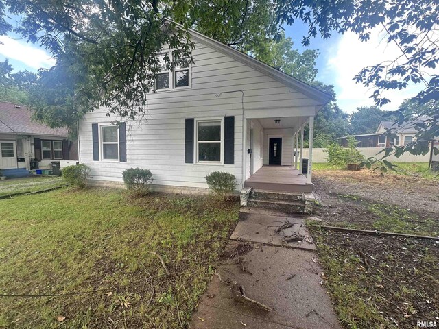 604 W Walnut St, Carbondale, IL 62901 - photo 2