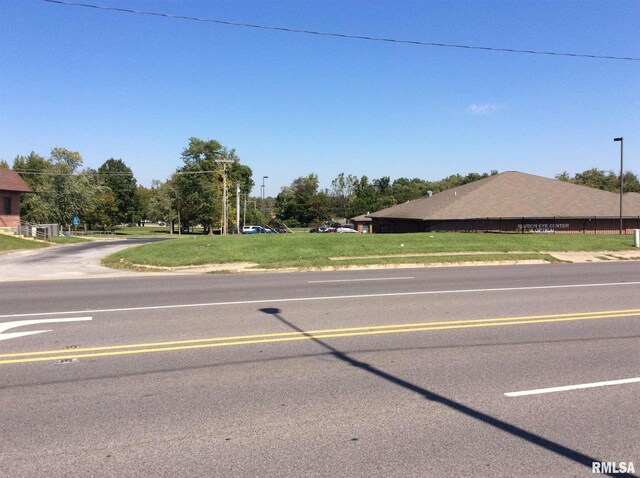 2906 Broadway, Mount Vernon, IL 62864 - photo 10