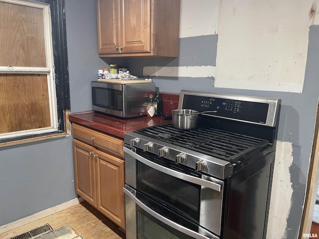602 S Logan St, Carbondale, IL 62901 - photo 17
