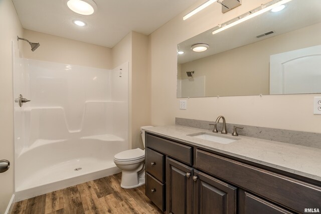 801 Crain St, Carterville, IL 62918 - photo 12