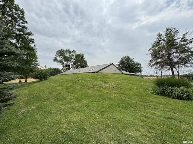 3100 Ava Rd, Murphysboro, IL 62994 - view of grassy yard