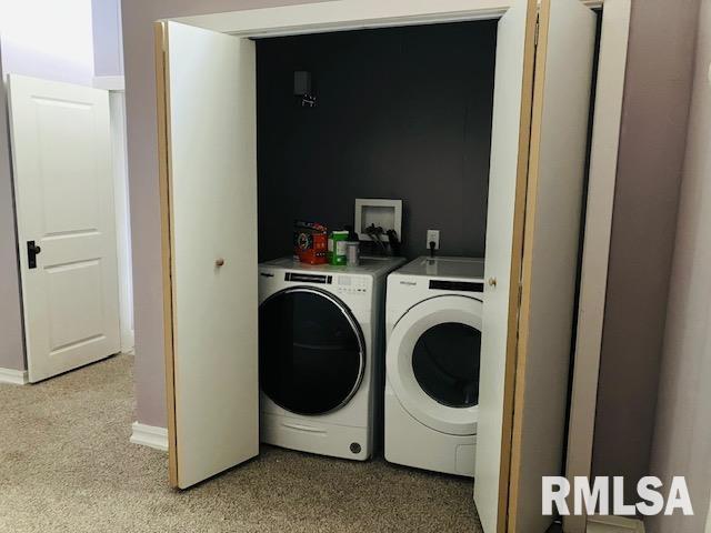 6 S Division St, Duquoin, IL 62832 - washroom with separate washer and dryer and light colored carpet