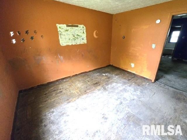 629 S 18th St, Mount Vernon, IL 62864 - photo 26