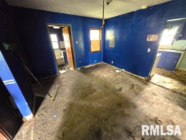 629 S 18th St, Mount Vernon, IL 62864 - photo 4