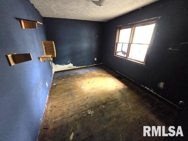 629 S 18th St, Mount Vernon, IL 62864 - photo 7