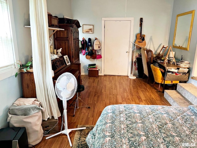 803 Butler St, Metropolis, IL 62960 - bedroom featuring wood finished floors