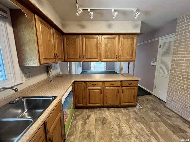 112 Birdsong Dr, Carbondale, IL 62901 - photo 12