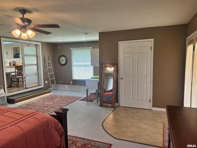 4139 Altenberger Rd, Metropolis, IL 62960 - living area with ceiling fan and a textured ceiling