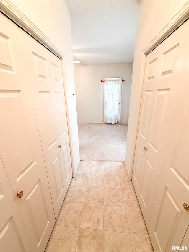 202 Flora Ave, Flora, IL 62839 - hallway with light carpet