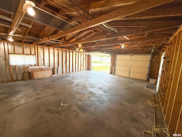 202 Flora Ave, Flora, IL 62839 - view of garage