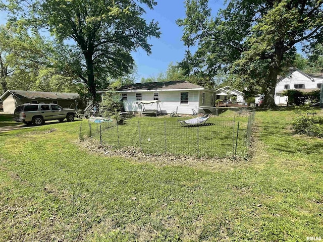 115 S Forest Ave, Carbondale, IL 62901 - view of green lawn