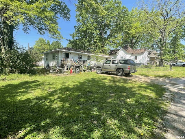 115 S Forest Ave, Carbondale, IL 62901 - view of front of home featuring a front lawn
