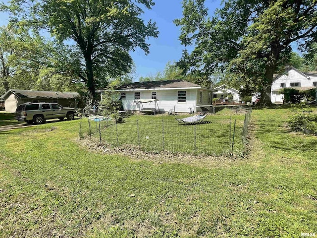 115 S Forest Ave, Carbondale, IL 62901 - view of yard