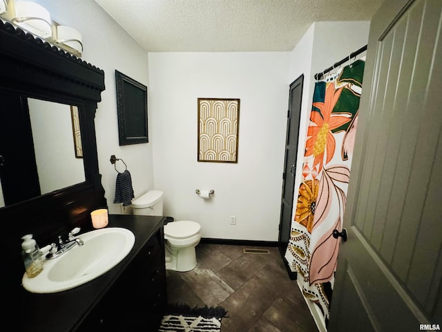 348 Medlin Rd, Walnut Hill, IL 62893 - full bathroom with vanity, a textured ceiling, and a shower with shower curtain