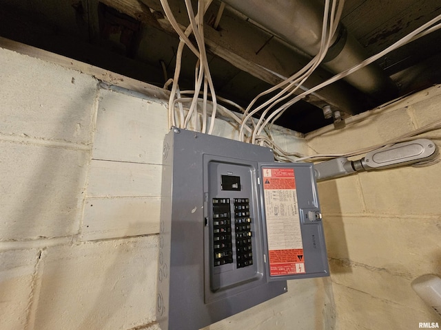 2500 Perkins Ave, Mount Vernon, IL 62864 - utilities featuring electric panel