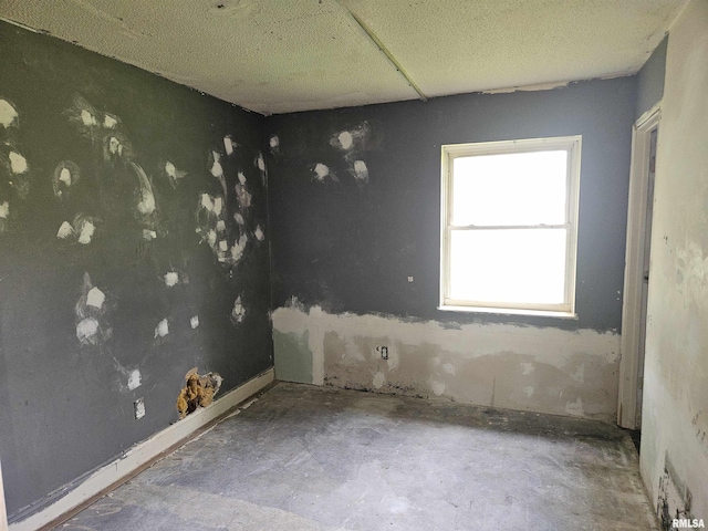 1605 E Pickett Ln, Marion, IL 62959 - view of spare room