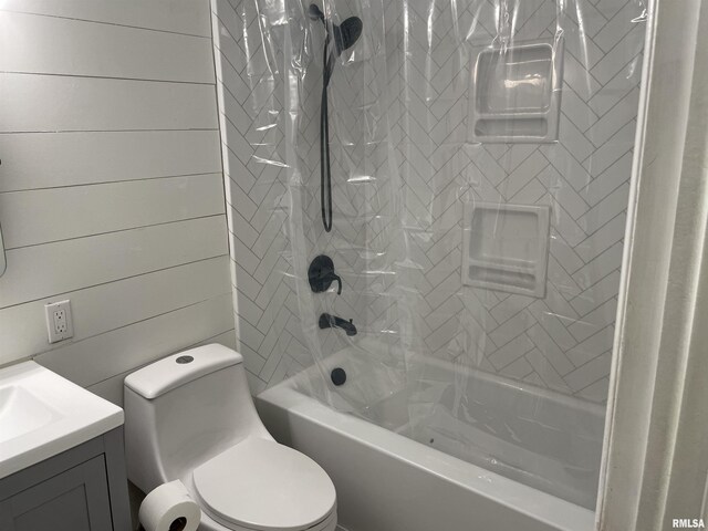 304 S Plover Dr, Carbondale, IL 62901 - full bathroom featuring tub / shower combination and vanity