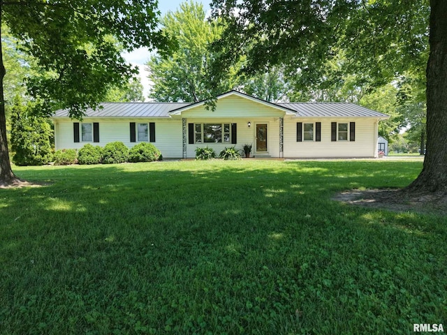 13919 Hamilton Pike Rd, Whittington, IL 62897 - single story home featuring a standing seam roof, a front lawn, and a metal roof