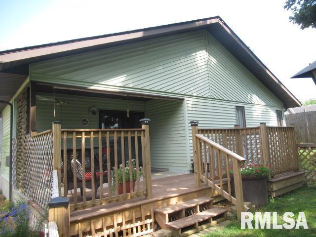 209 N 8th St, Herrin, IL 62948 - photo 34