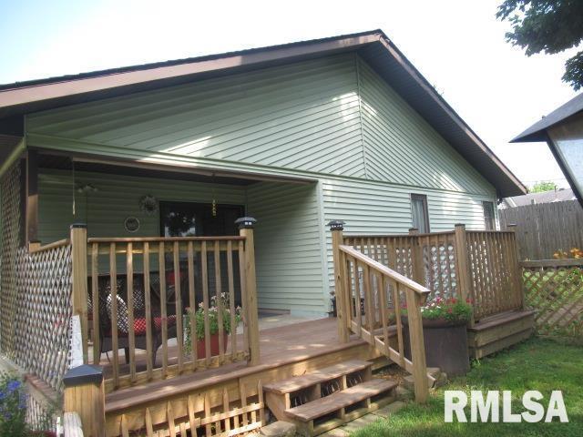 209 N 8th St, Herrin, IL 62948 - photo 38
