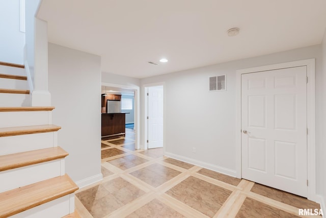 1506 Gleneagle Dr, Marion, IL 62959 - stairway with inlaid floor details and recessed lighting