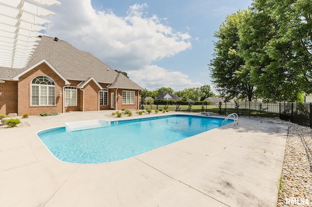 1506 Gleneagle Dr, Marion, IL 62959 - view of swimming pool with a patio