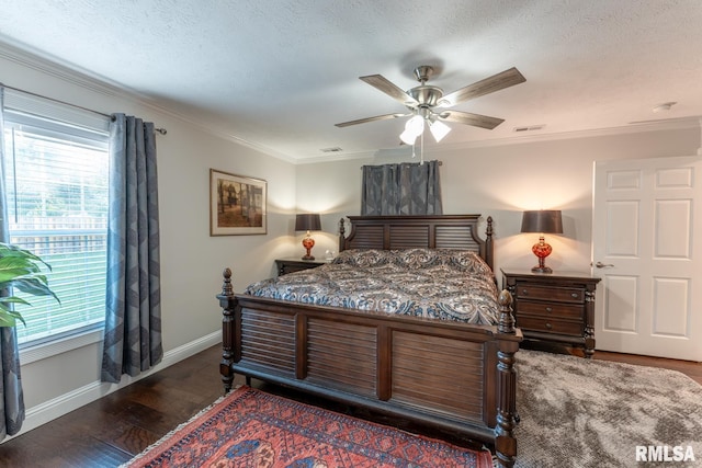 1600 S Eugene Ln, Marion, IL 62959 - bedroom featuring wood finished floors, ornamental molding, a ceiling fan, and a textured ceiling