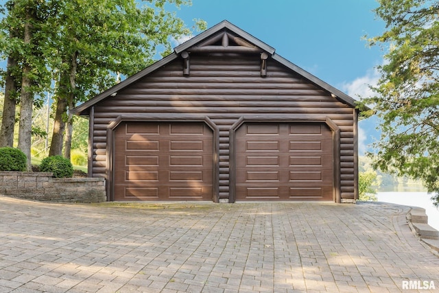 3525 Parrish Ridge Ln, Goreville, IL 62939 - garage with decorative driveway