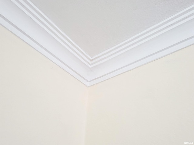 119 S 6th St SE, Clay City, IL 62824 - detailed view
