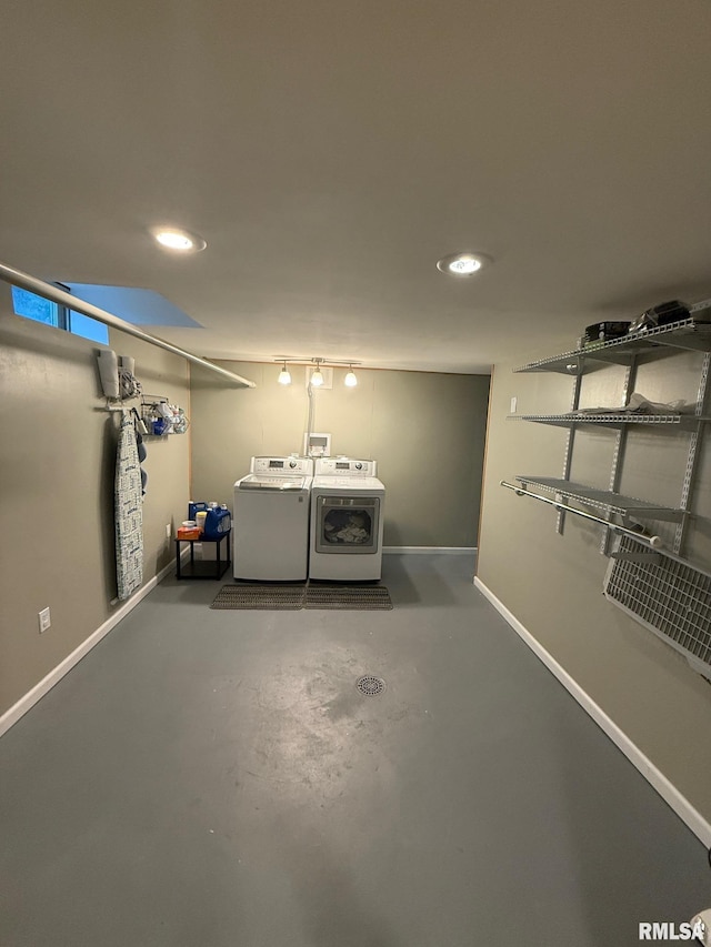 303 S College Blvd, Carmi, IL 62821 - laundry room featuring independent washer and dryer and recessed lighting
