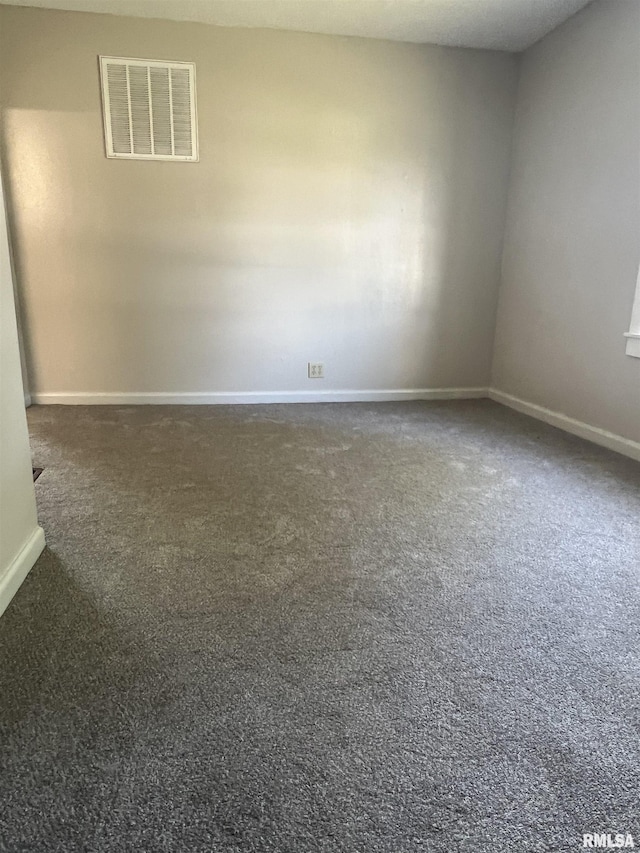 1409 N Van Buren, Marion, IL 62959 - unfurnished room with carpet and baseboards