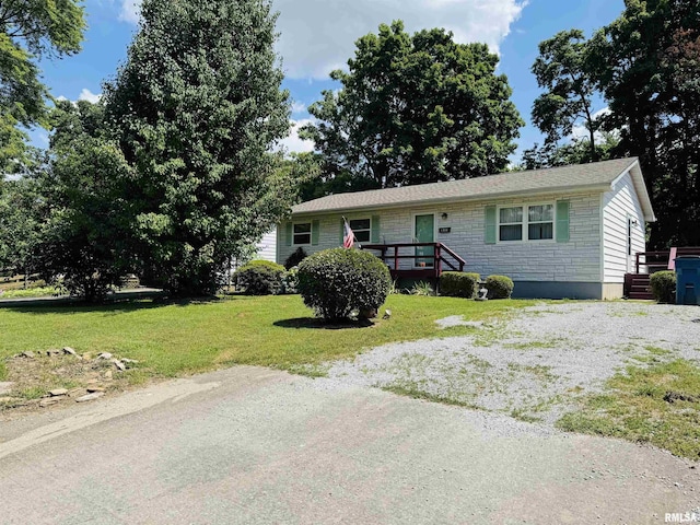 109 Young Ave, Anna, IL 62906 - photo 1