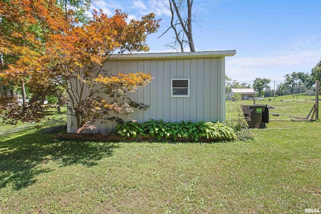 827 W Raymond St, Harrisburg, IL 62946 - view of outdoor structure