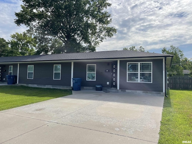 1205 N Otis St A-C, Unit A-C Marion, IL 62959 - photo 2