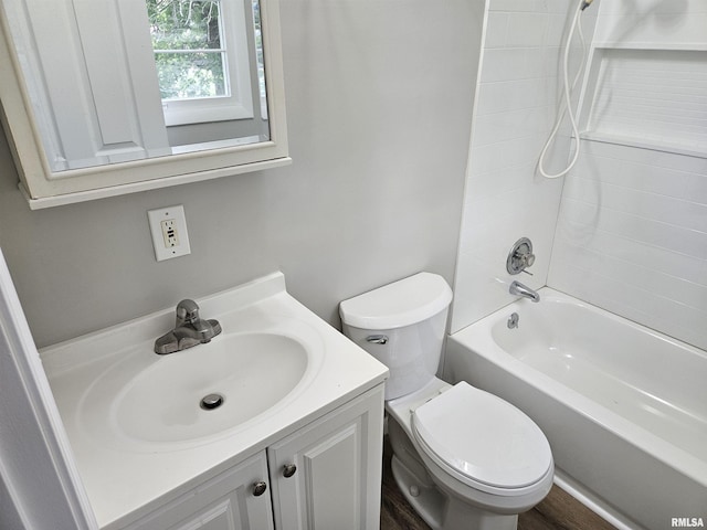 2908 W Kent Dr, Carbondale, IL 62901 - bathroom featuring vanity and bathtub / shower combination