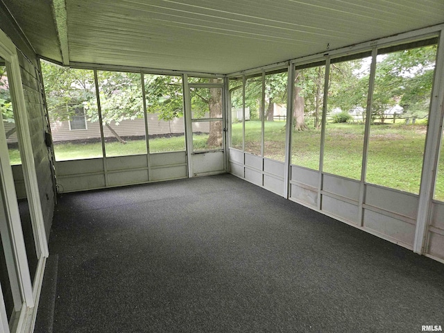 2908 W Kent Dr, Carbondale, IL 62901 - view of unfurnished sunroom