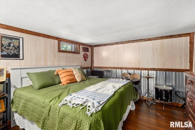468 Clifty Heights Dr, Marion, IL 62959 - bedroom featuring wood finished floors, a textured ceiling, and wood walls