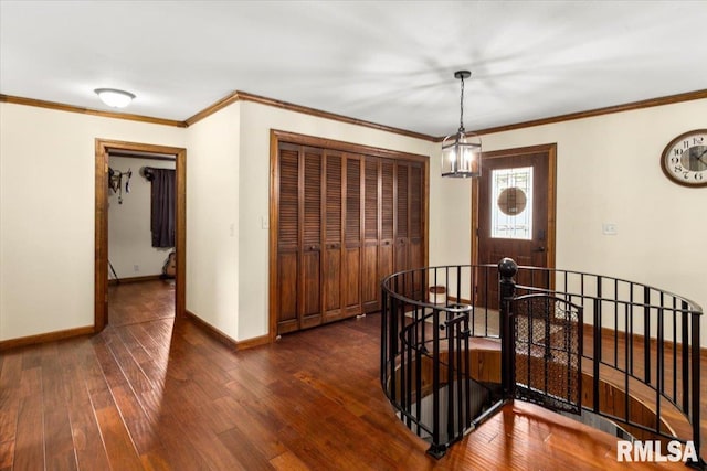 468 Clifty Heights Dr, Marion, IL 62959 - foyer featuring hardwood / wood-style flooring and crown molding