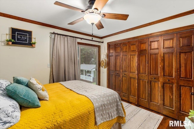 468 Clifty Heights Dr, Marion, IL 62959 - bedroom featuring wood finished floors, a ceiling fan, and ornamental molding