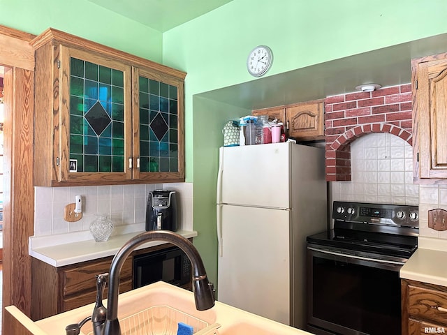404 E 5th St, Johnston City, IL 62951 - photo 13