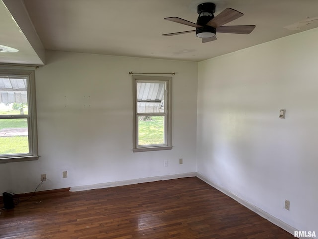 407 W Isabelle Pl, Mcleansboro, IL 62859 - photo 11