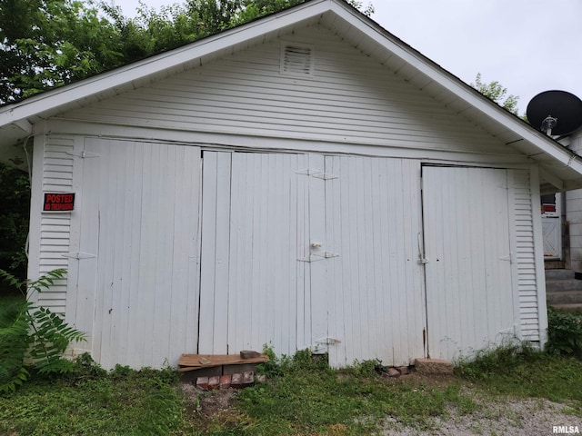 1809 Cherry St, Mount Vernon, IL 62864 - view of outbuilding