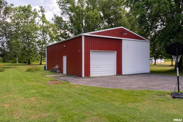 13399 S County Line Rd, West Frankfort, IL 62896 - detached garage with driveway