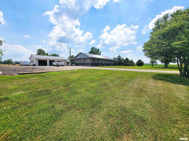 232 Palm Ln, Flora, IL 62839 - view of grassy yard