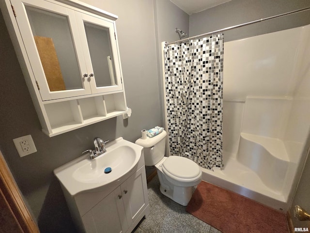 1471 Woods Ln, Centralia, IL 62801 - full bathroom featuring a shower stall and vanity