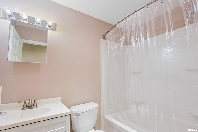 416 W Harrison St, Carrier Mills, IL 62917 - full bath featuring vanity, shower / tub combo, and a textured ceiling