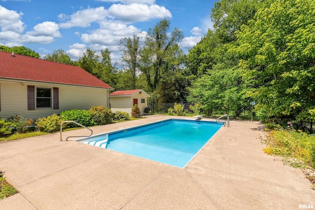 243 Pump Station Rd, Makanda, IL 62958 - view of pool with a patio area, an outbuilding, and a diving board