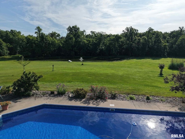 1016 Michael Ln, West Frankfort, IL 62812 - outdoor pool with a lawn